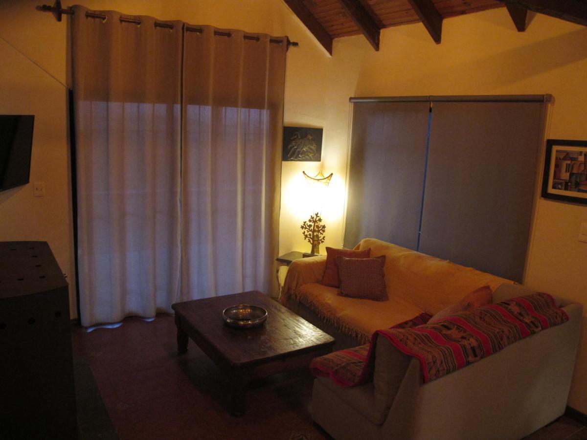 Cabana Los Pololos Villa Serrana Extérieur photo